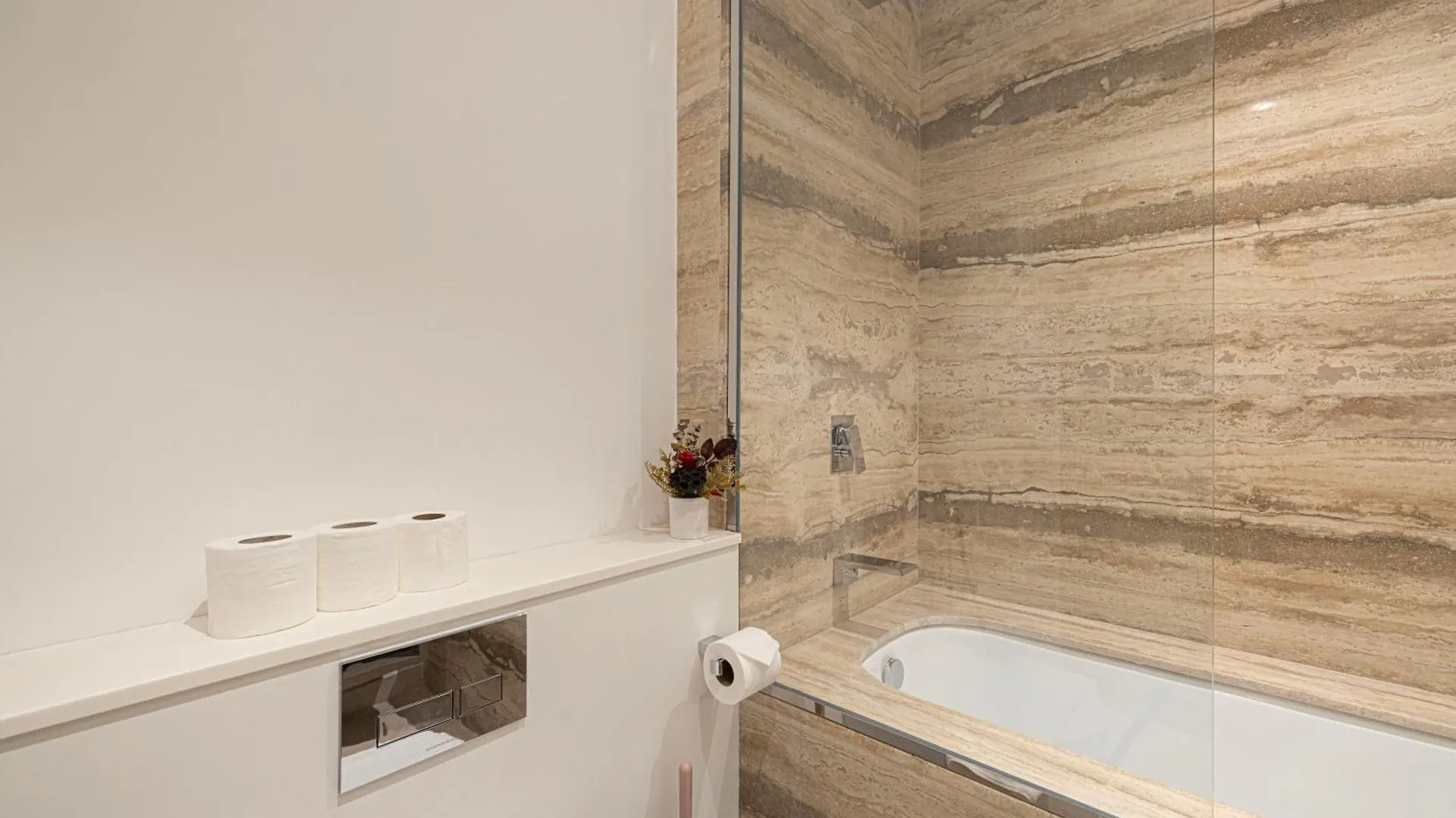 Apartment Luxurious New Studio! 2 Double Beds! Sleek Design & High-End Amenities In Dubai Downtown United Arab Emirates